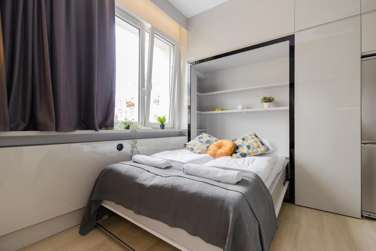 Shortstaypoland Kaliska Warschau Buitenkant foto